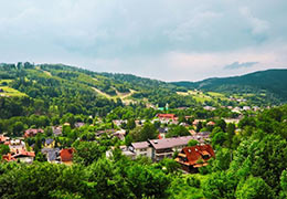 www.podjedlami.pl